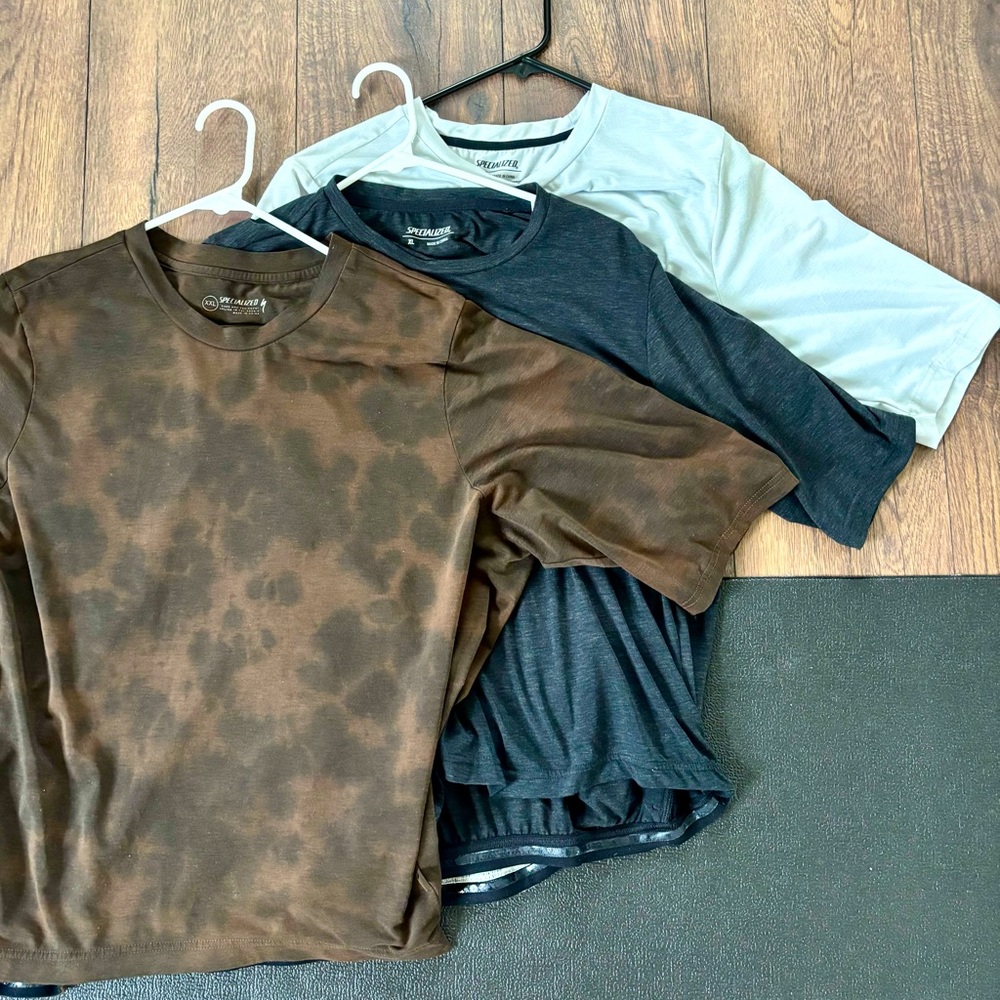 Specialized Men's Adventure Cycling Jerseys (3) XXL